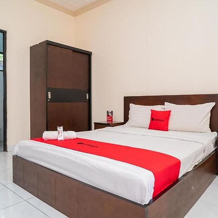 Reddoorz @ Wisma Pangrango Palangkaraya Bagian luar foto