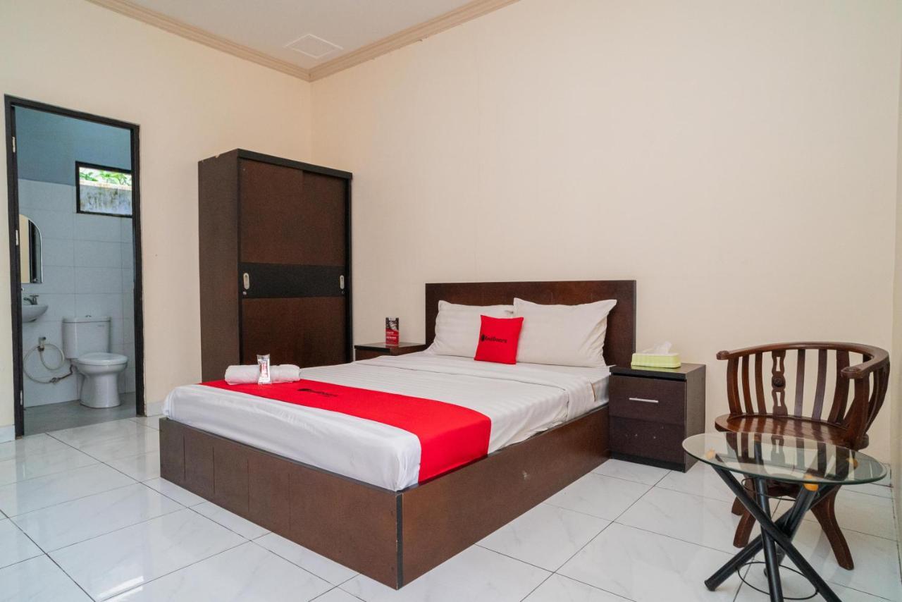 Reddoorz @ Wisma Pangrango Palangkaraya Bagian luar foto